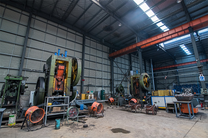 泰州网架配件-锥头加工车间